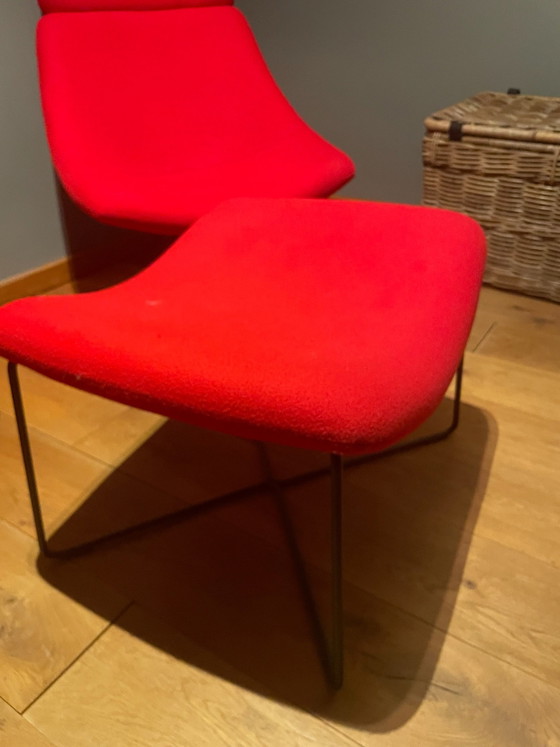NOTI Armchair Set – Two Red Armchairs with Matching Ottoman – Metal, Textile (photo 4 of 5)