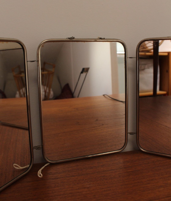 Image 1 of Retro barber mirror