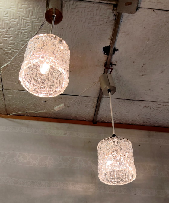Paar Pendelleuchten aus Holophanglas - Mitte 20. Jh. (photo 9 of 10)