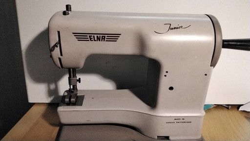 Einander Junior made in Geneva Swizerland
