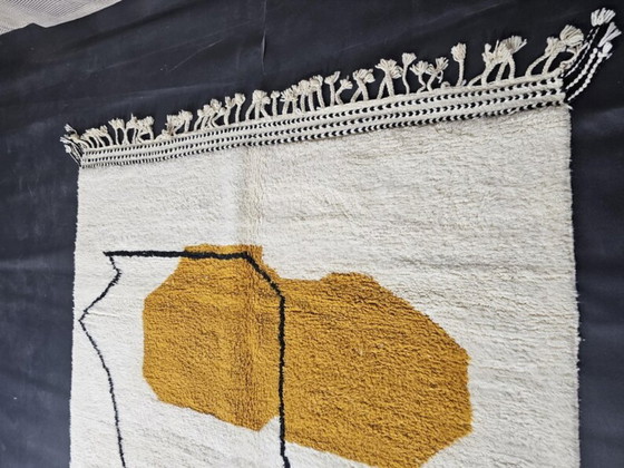 Image 1 of Tapis marocain artisanal en laine250cmx150cm