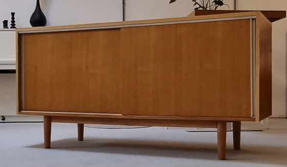 Image 1 of jaren 70 dressoir