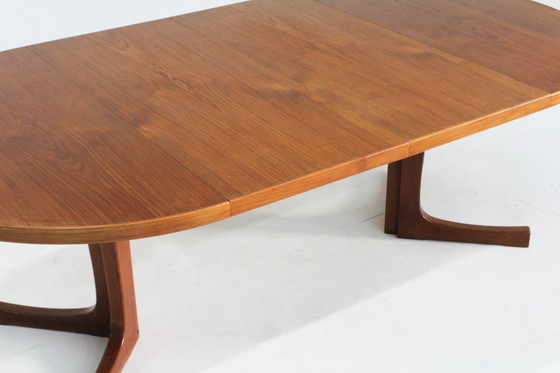 Image 1 of Tavolo da pranzo rotondo estensibile in teak danese vintage, anni '60