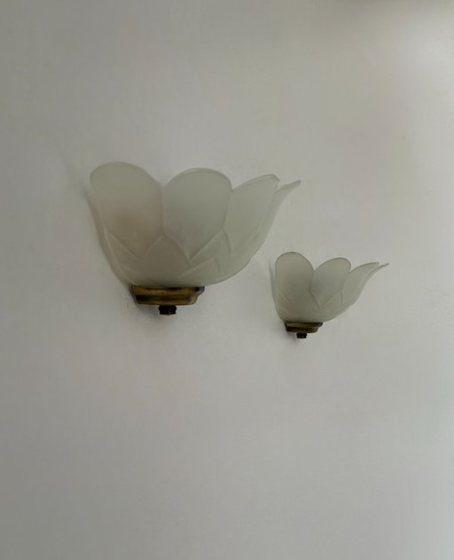 Paire d'appliques vintage laiton et verre sablé, France, 1970