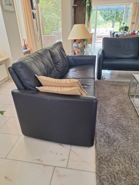 2 Leather Sofas, In New Condition – Seating area (photo 4 of 5)