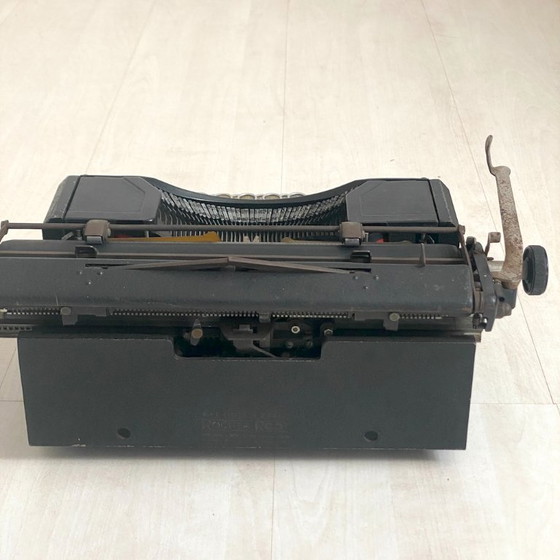 Vintage 1940's Rocher Rooy typemachine – Decoratieve objecten, Metal (photo 10 of 10)