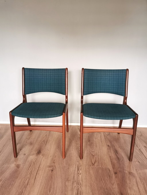 2 vintage eetkamerstoelen van Erik Buch Model 89 