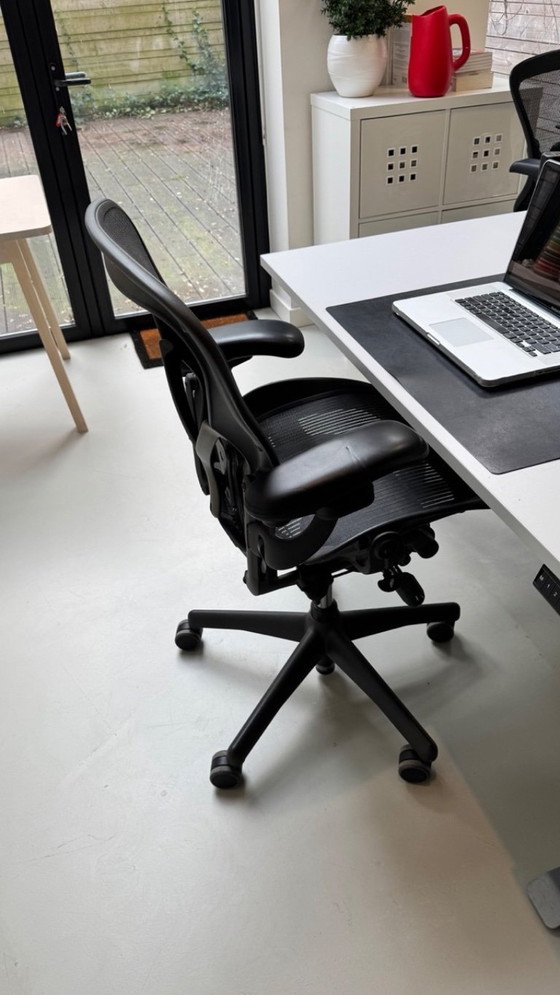 Image 1 of Chaise de bureau Herman Miller Aeron anthracite