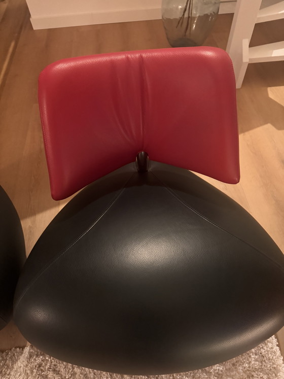 Leolux Pallone Uitstekende Staat 2 X Zwart Leer (Fuchsia Roze Rugleuning) – Fauteuils, Leather, Metal (photo 7 of 7)