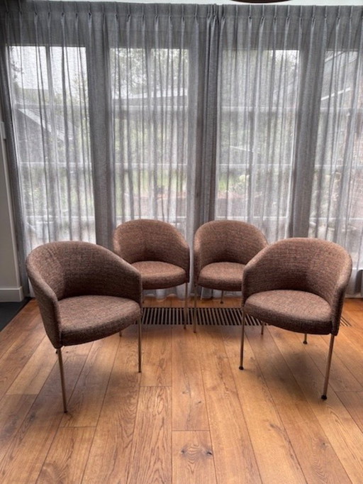4 x chaise de salle à manger Castelijn. Revêtement amovible et lavable en tissu bouclé.   
