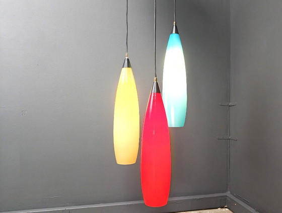 Image 1 of 3 lampade a sospensione in vetro vintage di Vistosi, anni '70