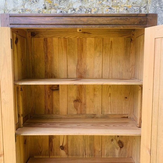 Image 1 of Armoire vintage