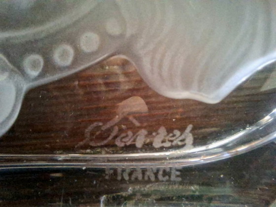 Image 1 of Vintage Sèvres Crystal Ashtray "Poodle" (c. 1970) - Acid-Frosted Medallion - Original Made in France