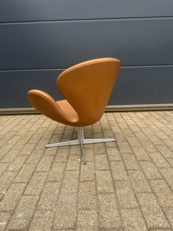 Image 1 of Exclusive Early Fritz Hansen Swan Chair 05-'67 in Vintage Cognac Camel Leather, Mint Condition!!
