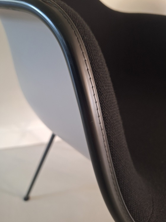 Image 1 of 12 x Vitra Eames Dax in very good condition!