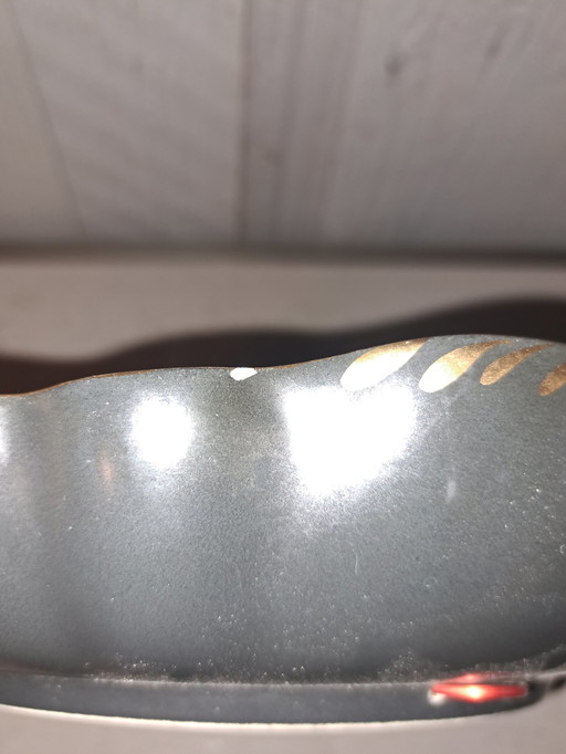 vintage Belgian hand-painted vase by Hubert Bequet from Quaregnon with wall plate