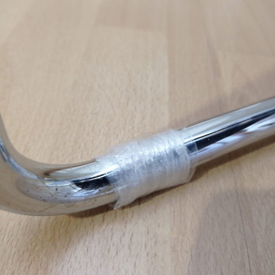 Image 1 of Poltrone Knoll Wassily B3 in pelle nera di Marcel Breuer