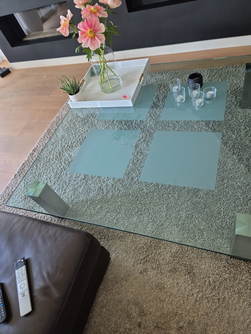 Glass Table 2 cm Thick