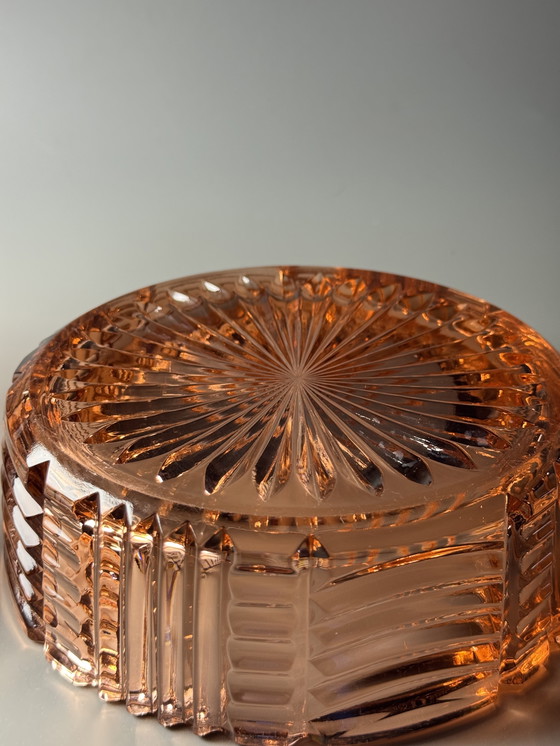 Image 1 of Art Deco Rosaline Bonbonniere / Sieradendoos met deksel - Boheems glas - jaren 30