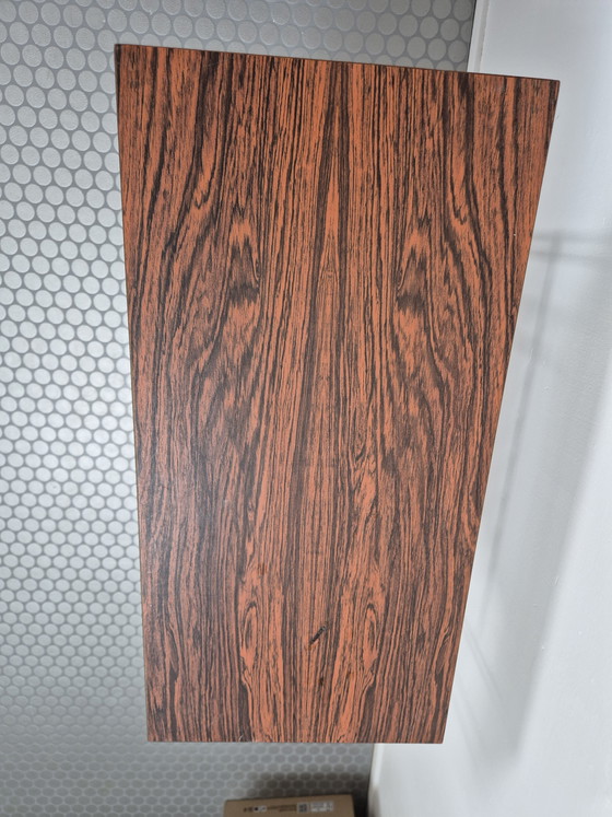 Image 1 of Mesa de periódico antiguo