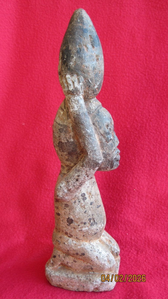 Image 1 of Bakongo ntadi grave image