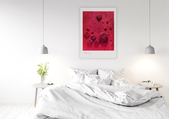 Yves Klein Relief-Éponge Rose (RE 26), 1960 - Poster 50×70 Cm – Affiches, Paper (photo 2 of 7)