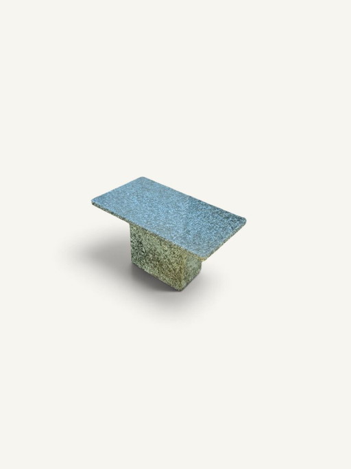 Vintage Monolithic Coffee Table in Green Granite Stone – salontafels (photo 2 of 5)
