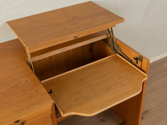 Image 1 of Bureau uit de jaren 1950