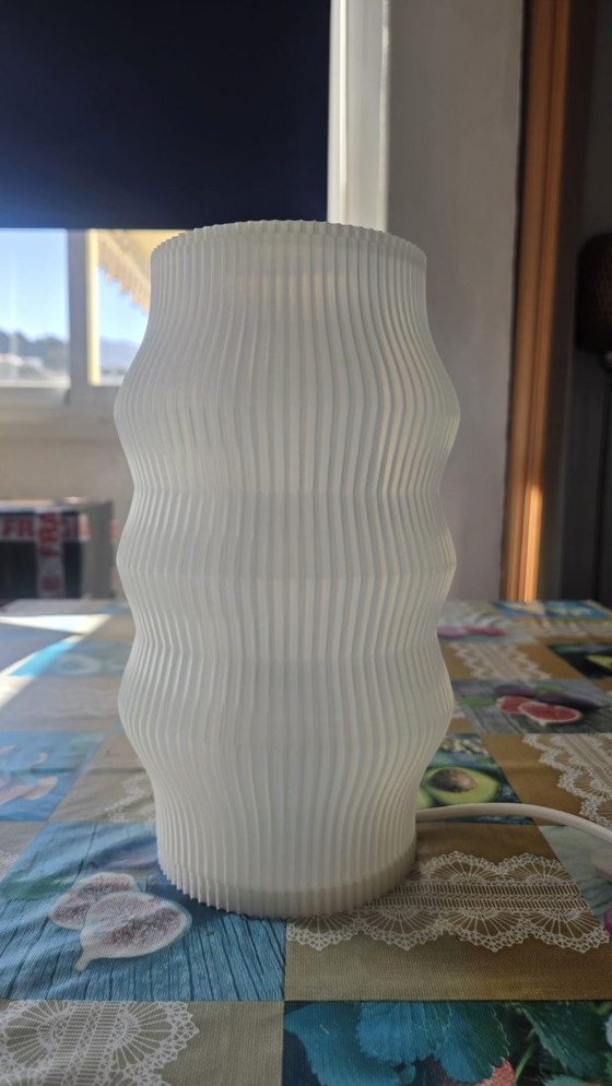 Image 1 of 3D Printed Color Flow Table Lamp: Modern Wavy Light