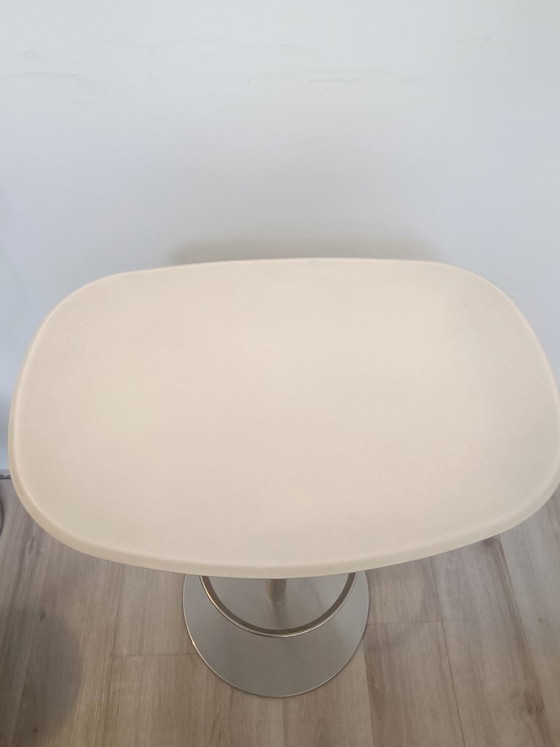 Image 1 of Ensemble de tabourets Babar par Simon Pengelly pour Arper 2006