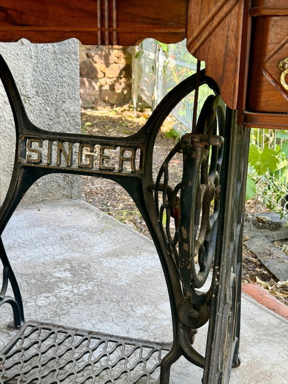 Image 1 of Vintage Singer naaimachine met accessoires
