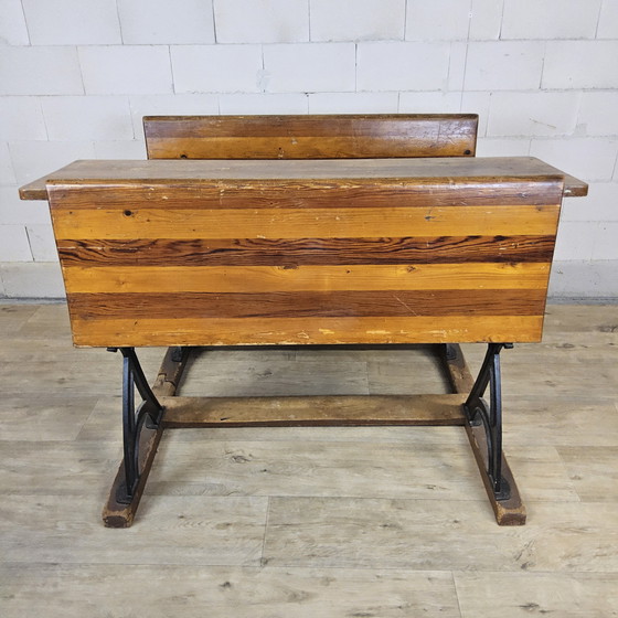 Image 1 of Antico leggio/scrivania (1920) in ghisa De mark Breda (antico banco di scuola)