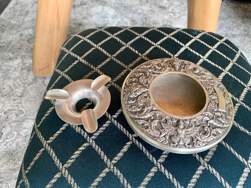 Handcrafted Siamese silver ashtray, 925 sterling silver, 147g – Garuda & Temple Angel – tafelaccessoires (photo 2 of 7)