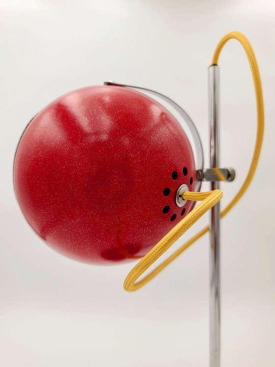 Image 1 of Großer 60er Jahre Aluminor Eyeball - restauriert rot glitzernd Pop Space Age