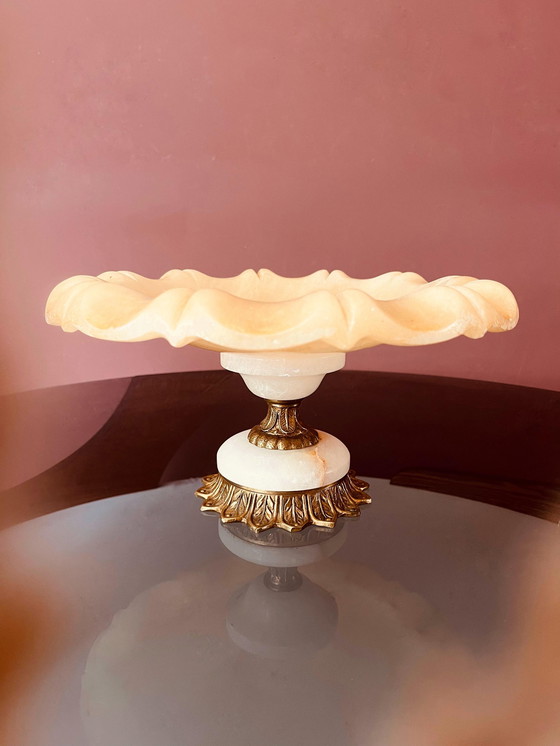 Image 1 of Cuenco de alabastro sobre base de latón - Alabastras Miquel