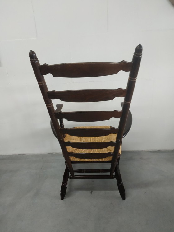 Image 1 of Poltrona da camino in legno vintage con seduta in vimini