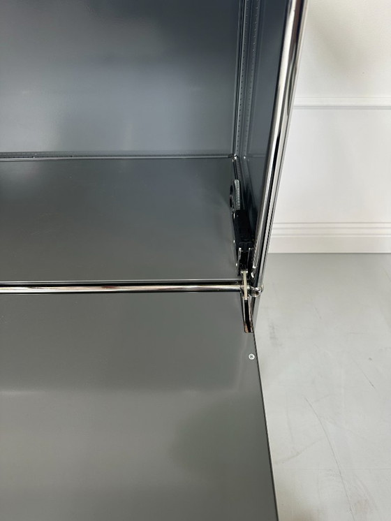 Image 1 of USM Haller Designer Plank Grijs Zijpaneel