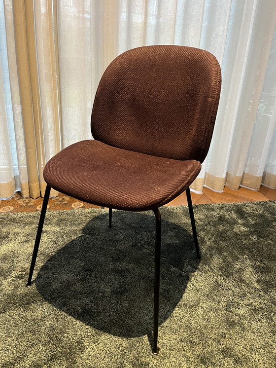 Image 1 of 4x Gubi Beetle chairs