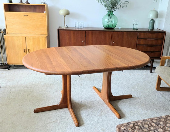 Vintage Danish Teak Extendable Round Dining Table – Wood (photo 6 of 6)