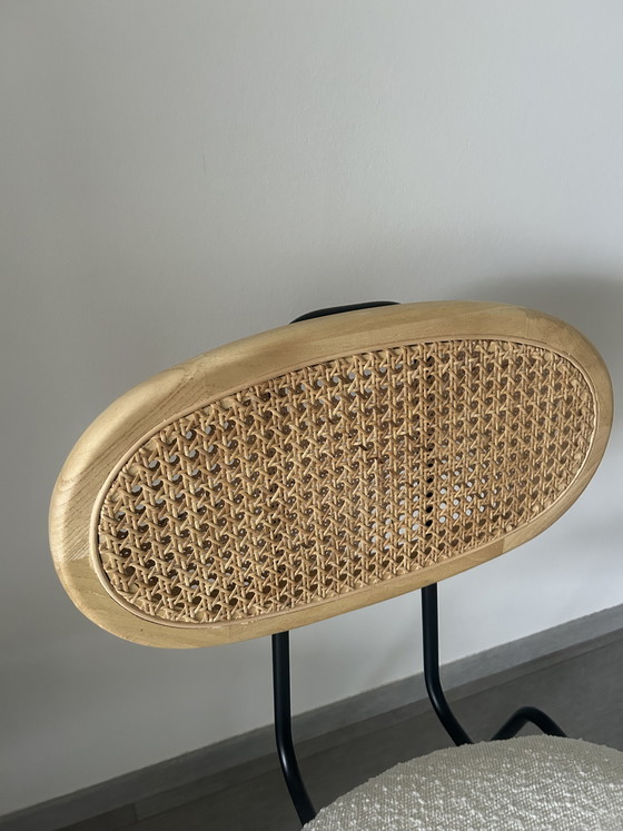 Image 1 of Esszimmerstühle aus Rattan und Bouclé – 6 Stück