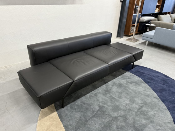 Image 1 of Canapé 2 places Jori Longueville en cuir noir