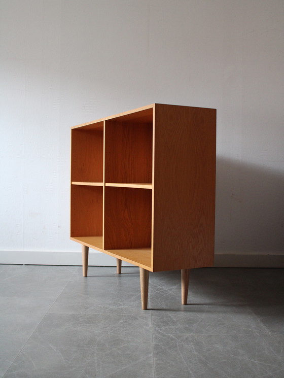 Image 1 of Vintage Deense Boekenkast in Eiken