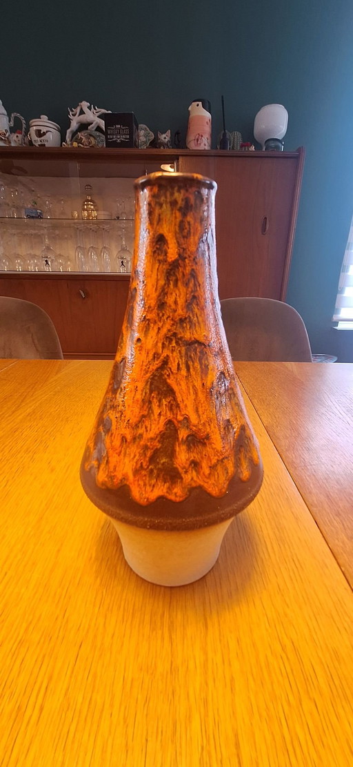 Fat Lava Vase