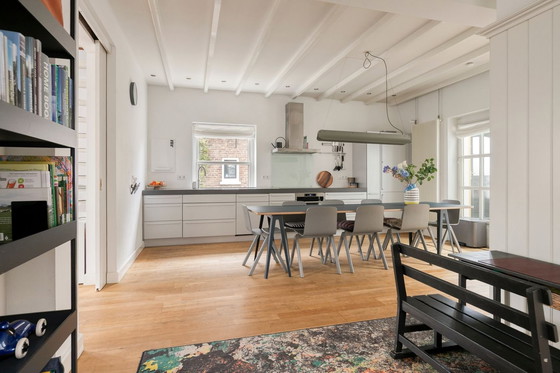 Image 1 of Gabinetto del Nuovo Ordine di Hay