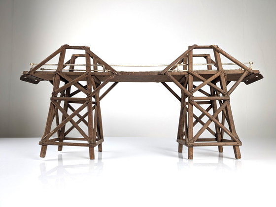 Image 1 of Modèle en bois et en fer du pont de la rivière Kwai, années 1950