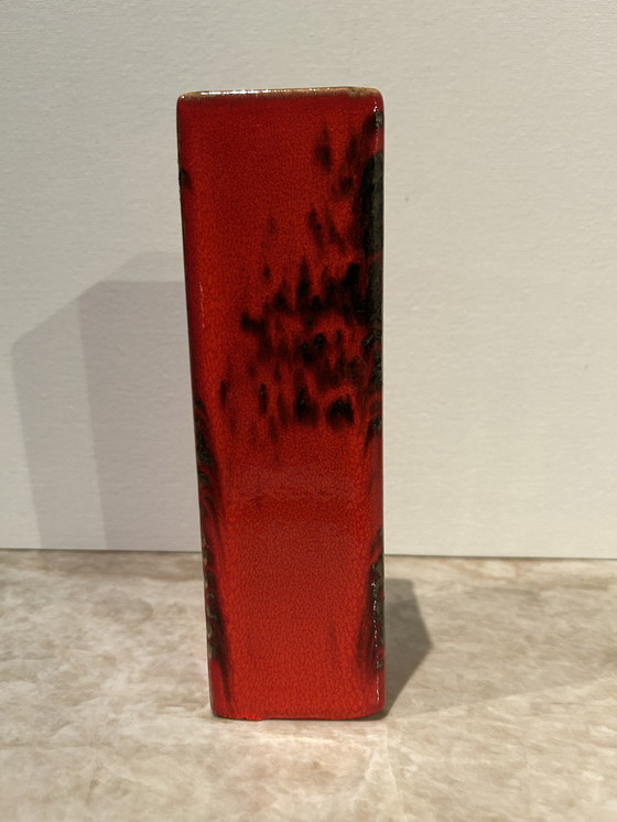 Image 1 of Fat lava vase