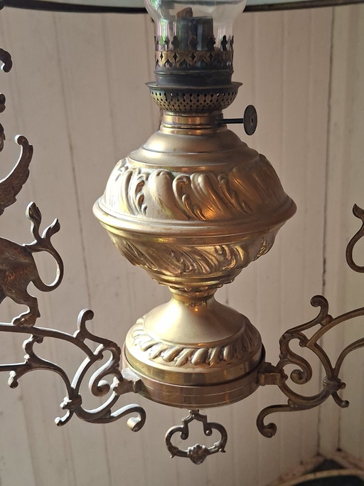 Special/unique griffin antique oil lamp!