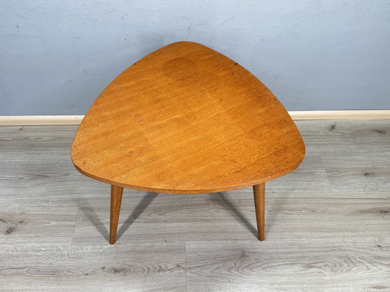 Image 1 of Table d'appoint vintage en bois des années 1950