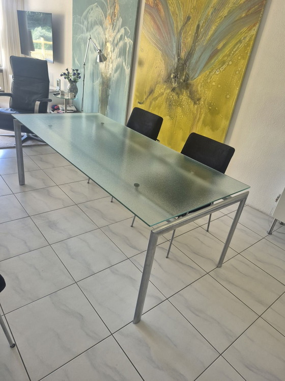Tavolo da pranzo in vetro con base in metallo (200x90 cm) – Tavoli da pranzo (photo 3 of 6)