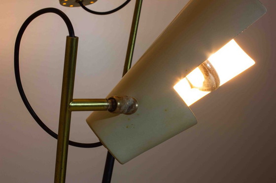 Image 1 of Lámpara de pie trípode italiana Stilnovo, años 60